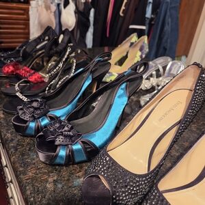A Lot of 6 Pairs of Dress Heels- PLEASE READ FOR SIZES